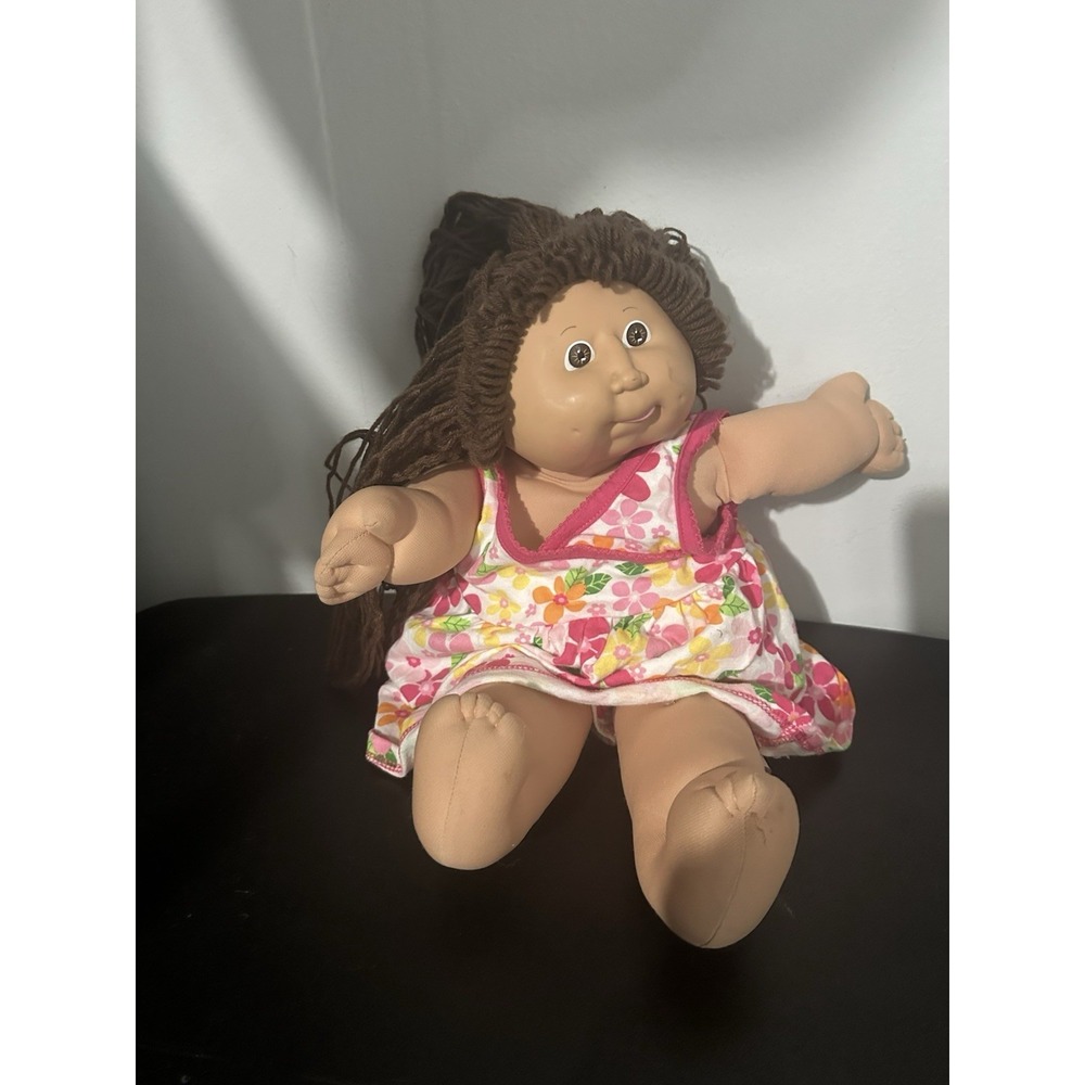 Vintage Coleco Cabbage Patch Kids Doll Brown Hair & Eyes Sticking Out Tongue 16"